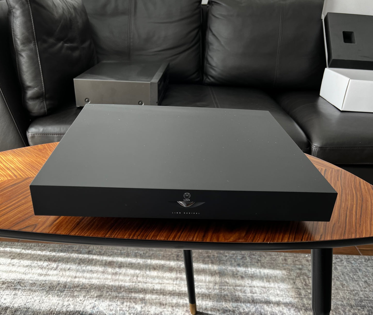 Linn LP12 Klimax gramofon, Ekstatik MC zvučnica, Linn Radikal 2 napajanje, Urika fono sekcija