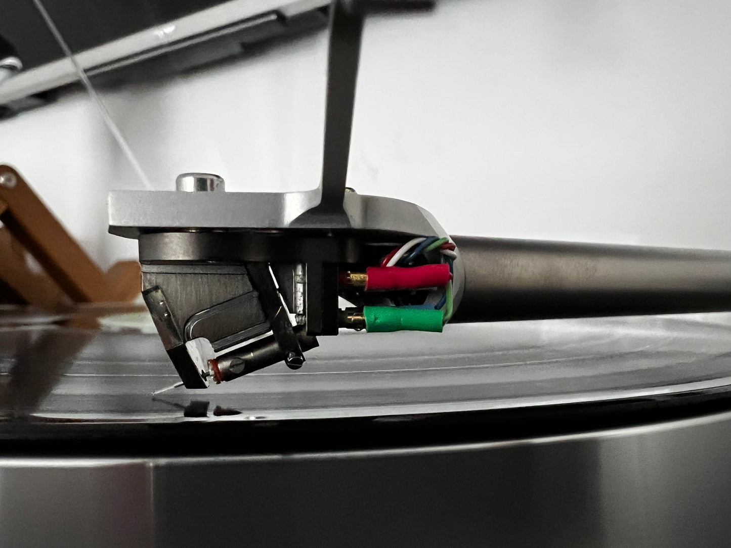 Linn LP12 Klimax gramofon, Ekstatik MC zvučnica, Linn Radikal 2 napajanje, Urika fono sekcija