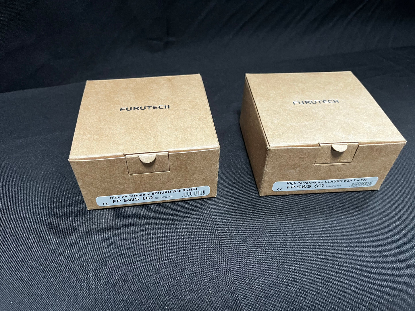 Furutech zidna utičnica pozlaćeni bakar