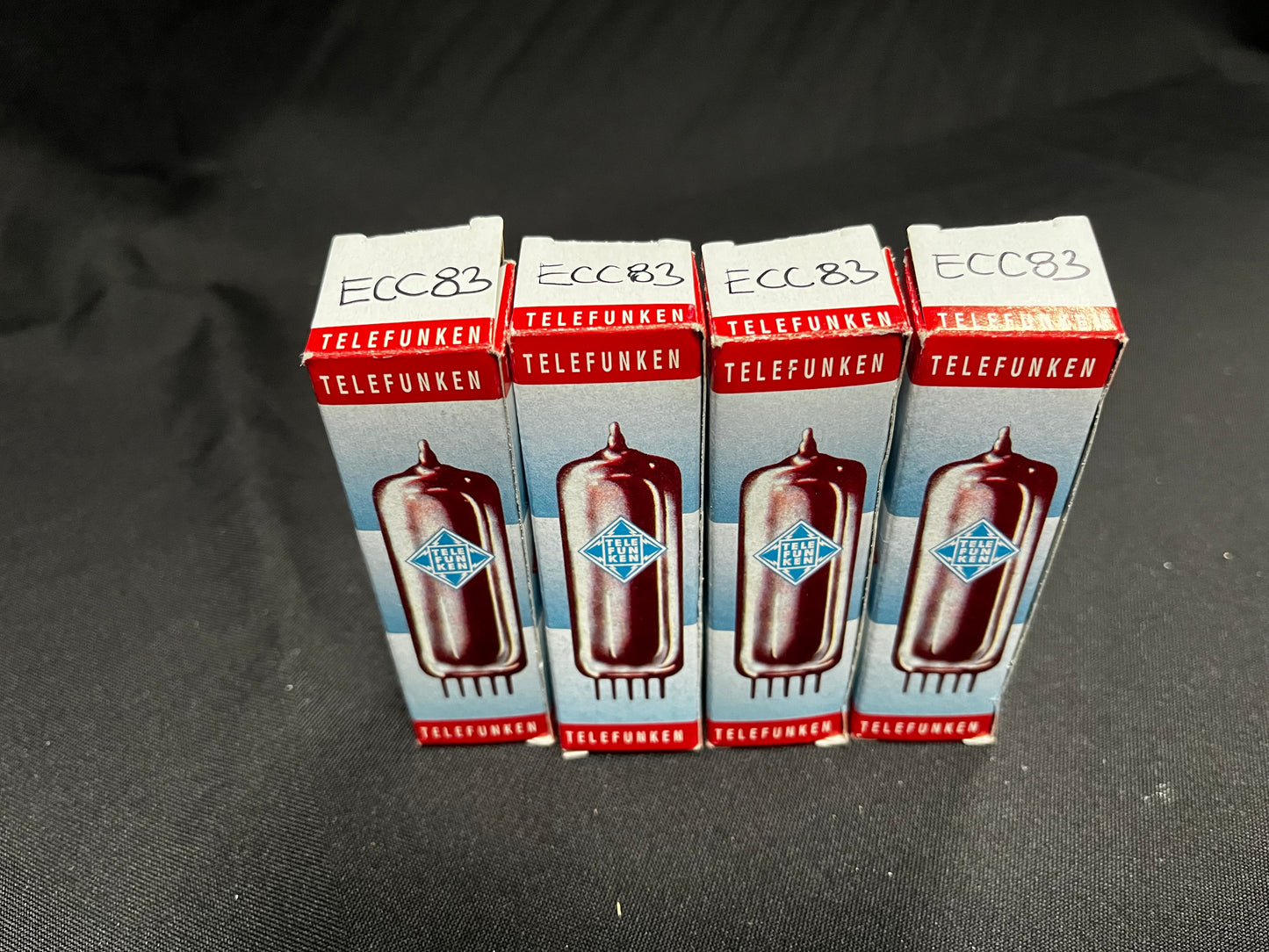 Telefunken ECC83 NOS quad