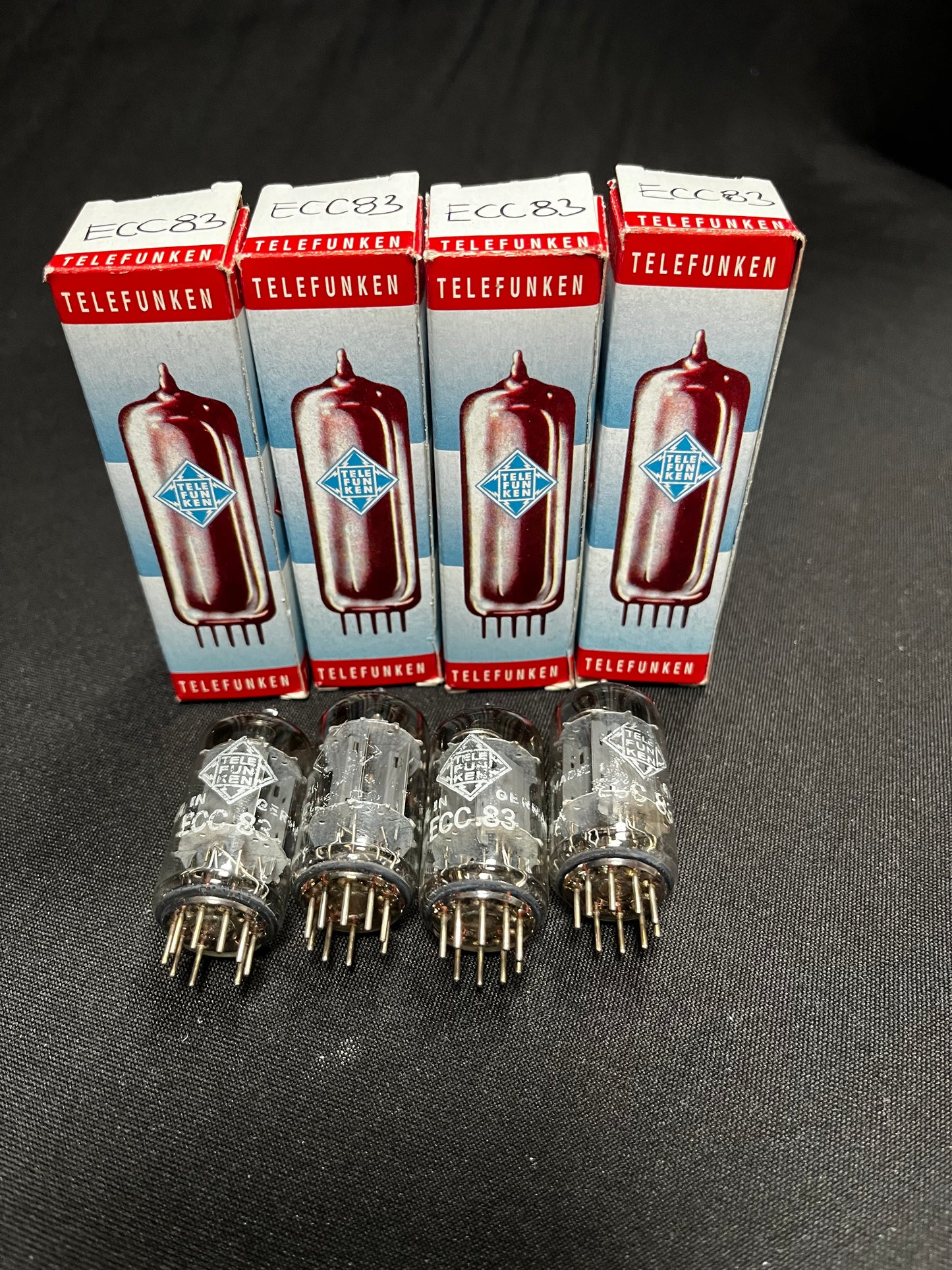 Telefunken ECC83 NOS quad