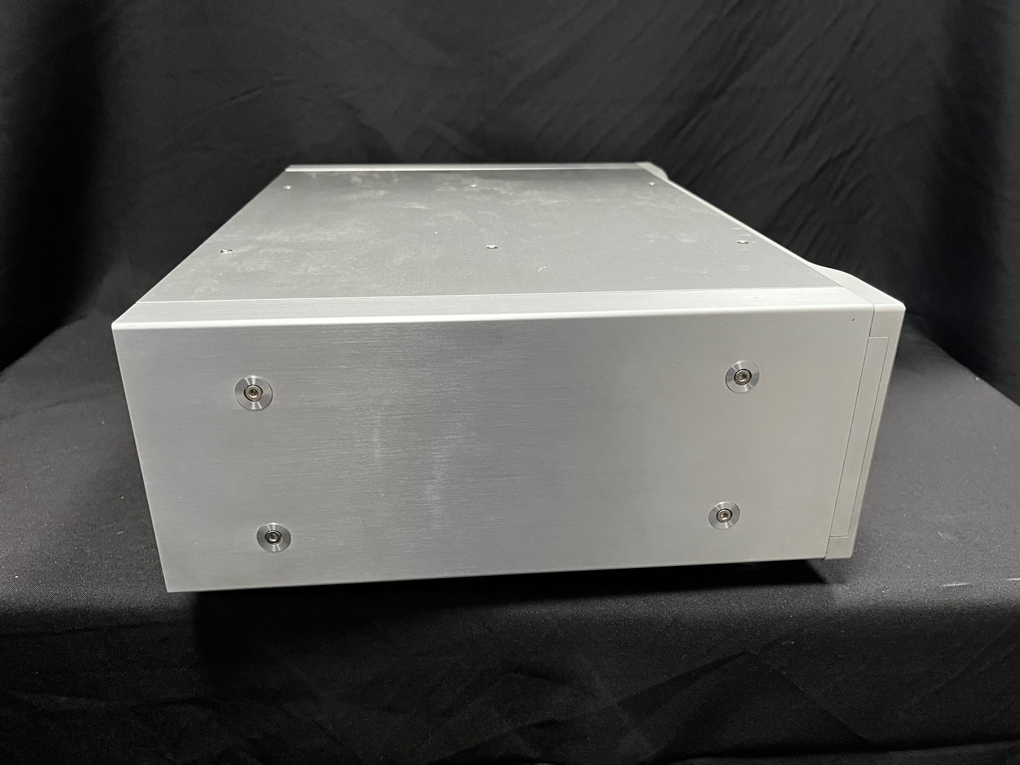 Esoteric G-0rb Master Clock