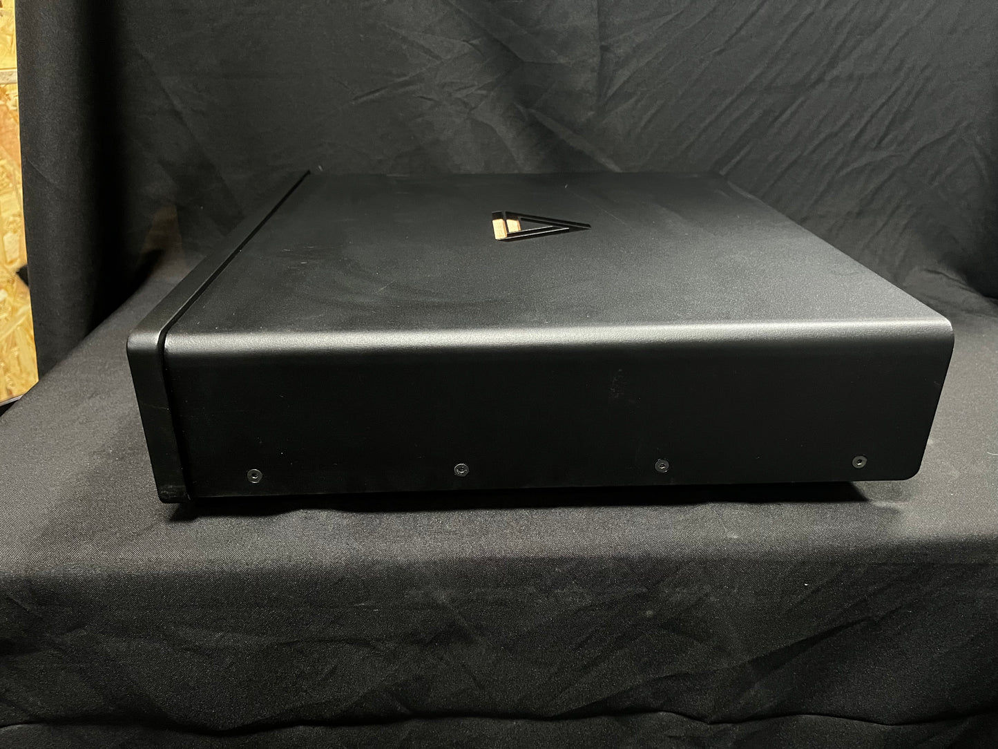 Lucas Audio Lab LDMS MiniMax server/streamer sa eksternim LPSU i 4TB SSD