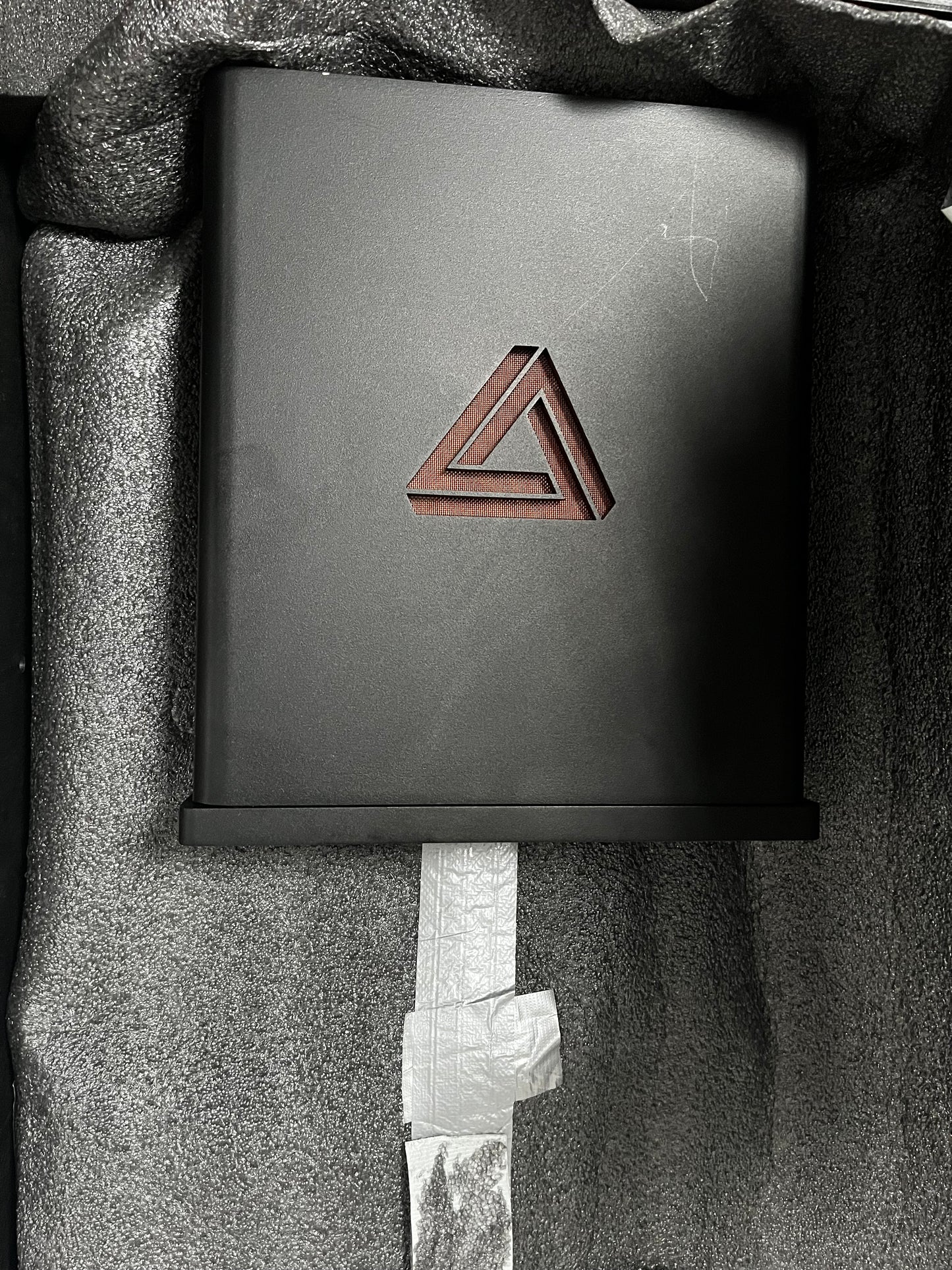 Lucas Audio Lab LDMS MiniMax server/streamer sa eksternim LPSU i 4TB SSD