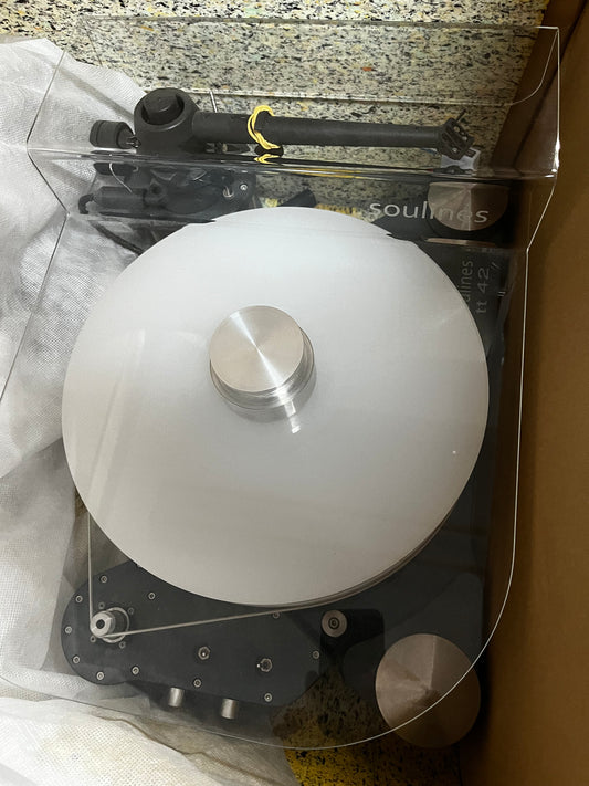 Apsolutni high end: Soulines TT42 gramofon, Kuzma 4P9 ručka i Koetsu Blue Lace MC zvučnica