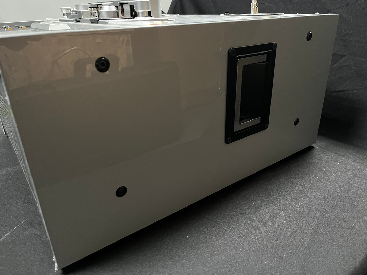 Studer A807 magnetofon, potpuno restauriran, kalibrisan i unapredjen sa Nagravox delovima