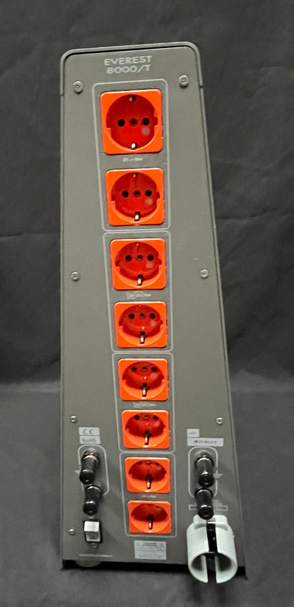 Shunyata Everest 8000 i pripadajući kabel Omega XC